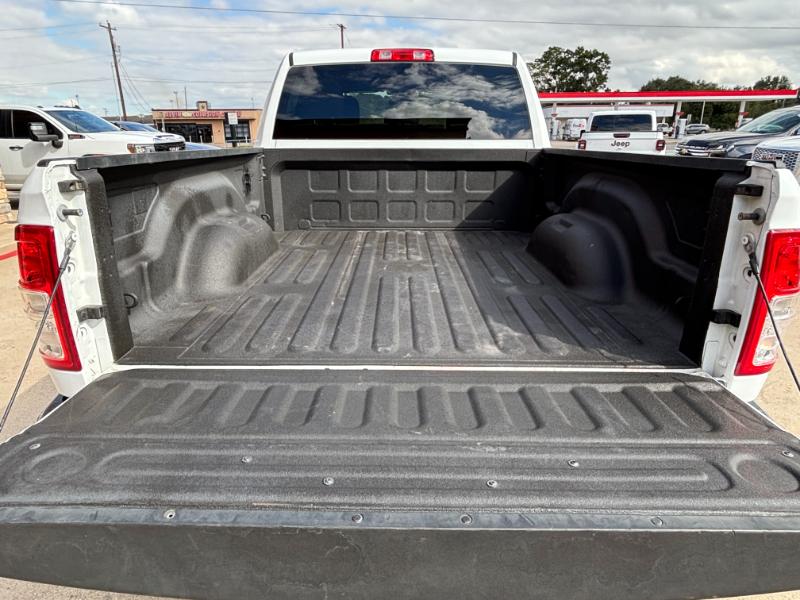 RAM 2500 Tradesman Crew Cab SWB 4WD 2022