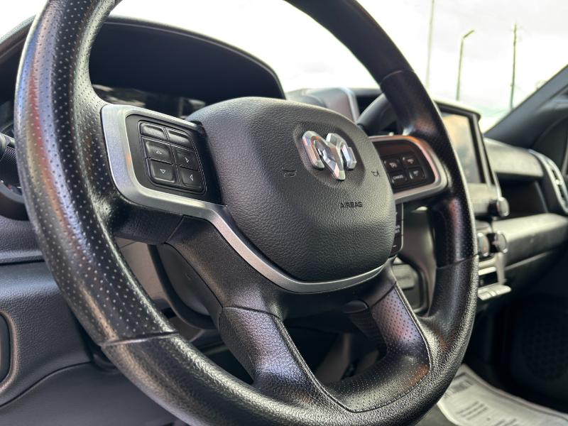 RAM 2500 Tradesman Crew Cab SWB 4WD 2022