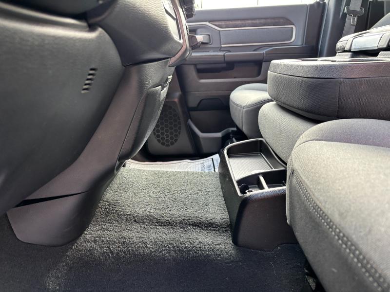 RAM 2500 Tradesman Crew Cab SWB 4WD 2022