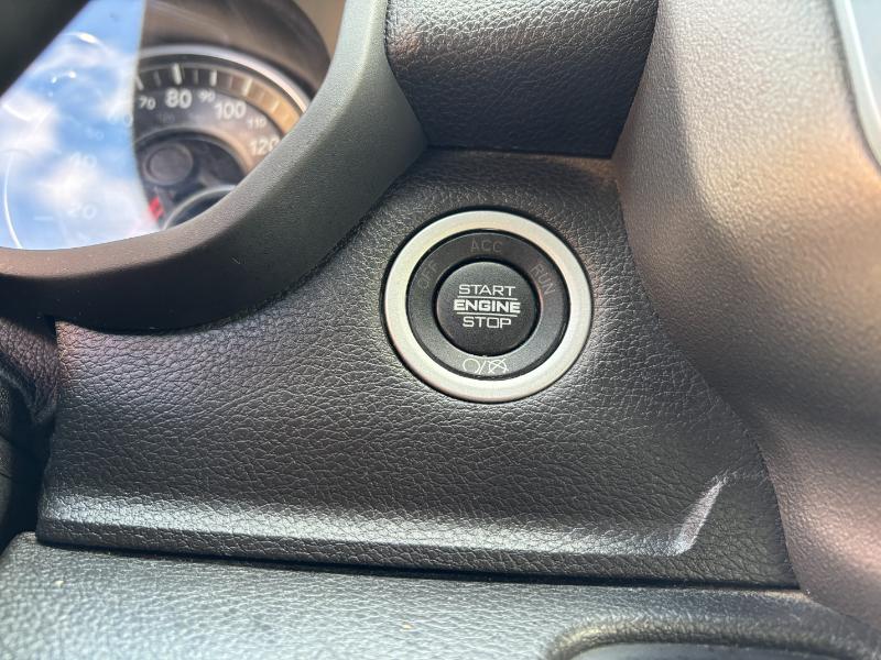 RAM 2500 Tradesman Crew Cab SWB 4WD 2022