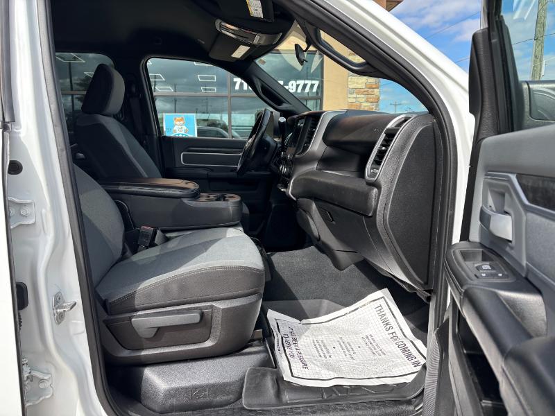 RAM 2500 Tradesman Crew Cab SWB 4WD 2022