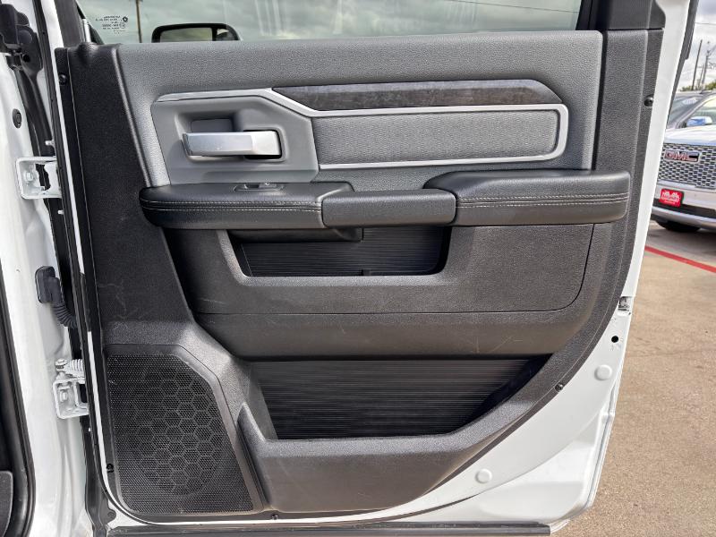 RAM 2500 Tradesman Crew Cab SWB 4WD 2022