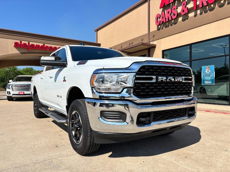 RAM 2500 Tradesman Crew Cab SWB 4WD 2022