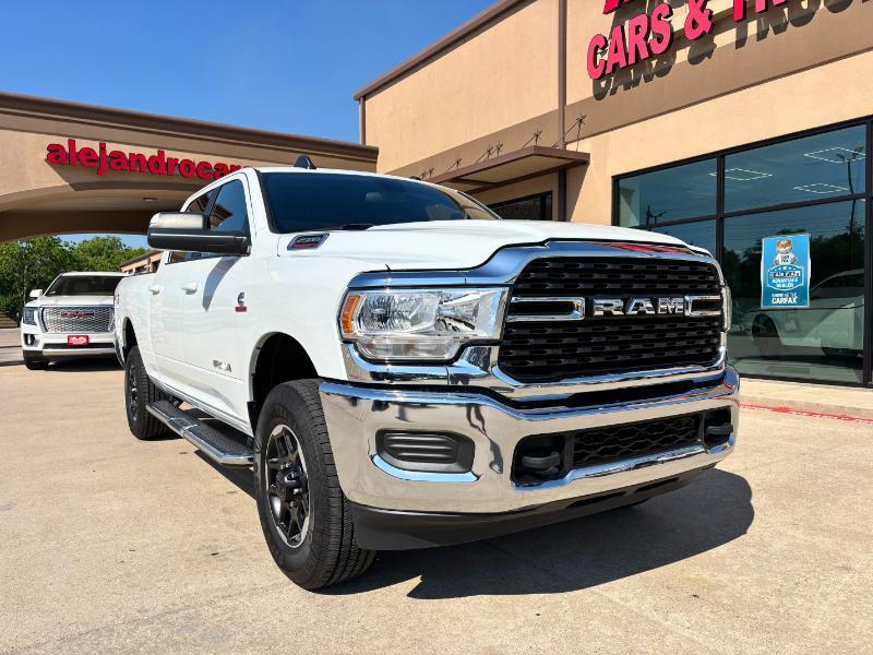 RAM 2500 Tradesman Crew Cab SWB 4WD 2022
