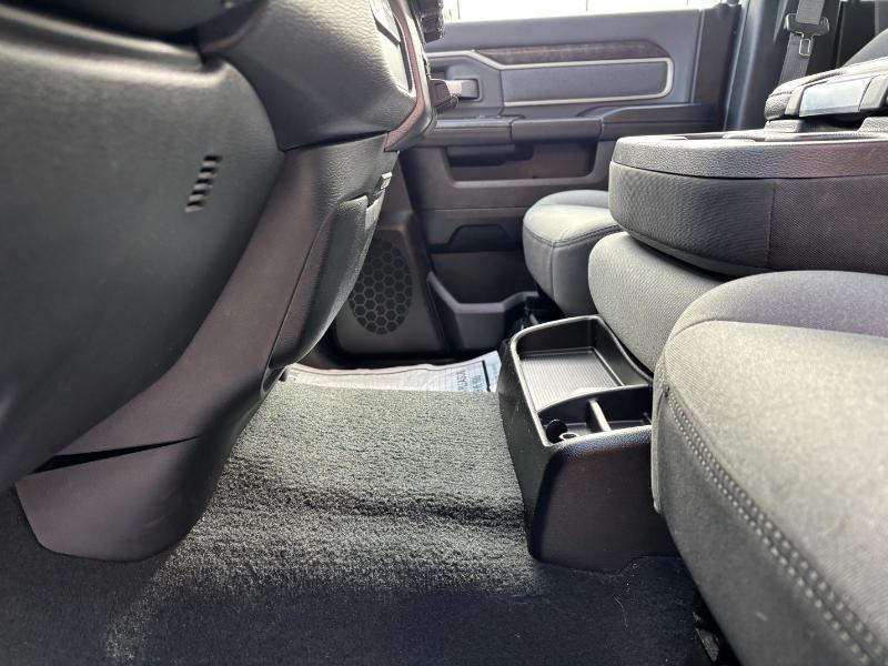 RAM 2500 Tradesman Crew Cab SWB 4WD 2022