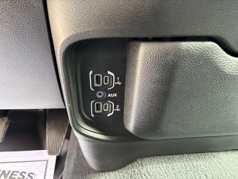 RAM 2500 Tradesman Crew Cab SWB 4WD 2022