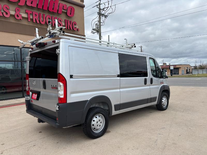 RAM Promaster 1500 Low Roof Tradesman 136-in. WB 2016