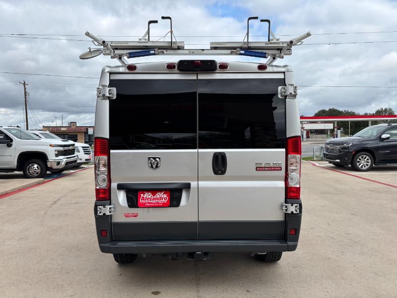 RAM Promaster 1500 Low Roof Tradesman 136-in. WB 2016