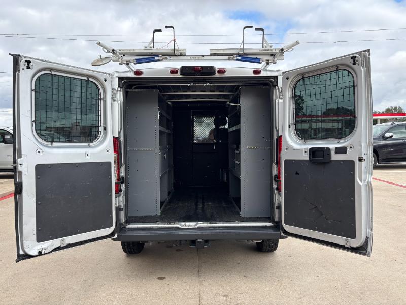 RAM Promaster 1500 Low Roof Tradesman 136-in. WB 2016