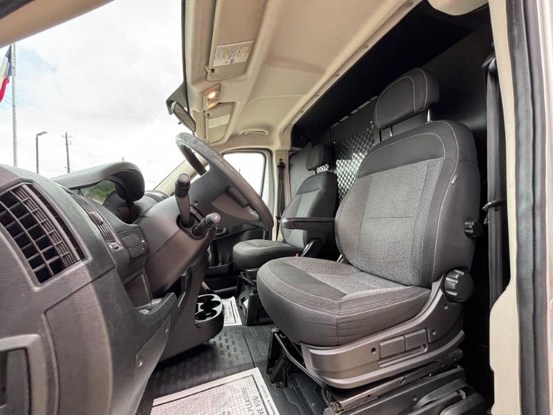 RAM Promaster 1500 Low Roof Tradesman 136-in. WB 2016