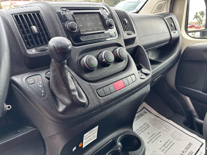 RAM Promaster 1500 Low Roof Tradesman 136-in. WB 2016