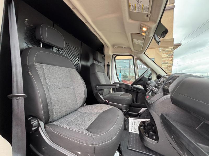 RAM Promaster 1500 Low Roof Tradesman 136-in. WB 2016