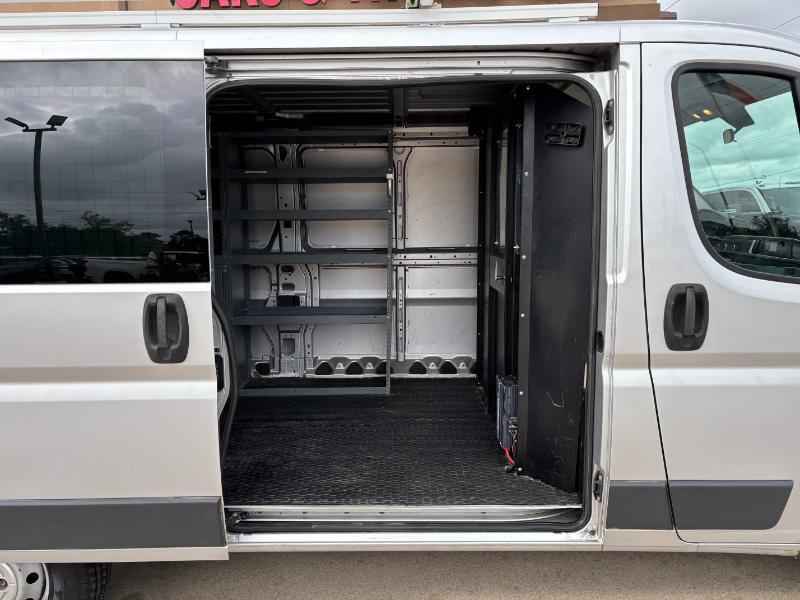 RAM Promaster 1500 Low Roof Tradesman 136-in. WB 2016