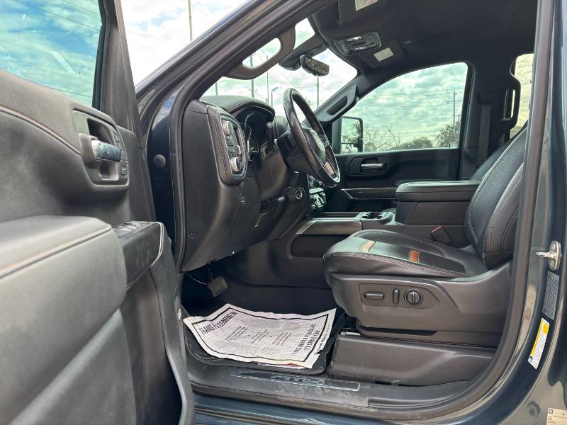 GMC Sierra 2500HD AT4 Crew Cab Long Box 4WD 2020