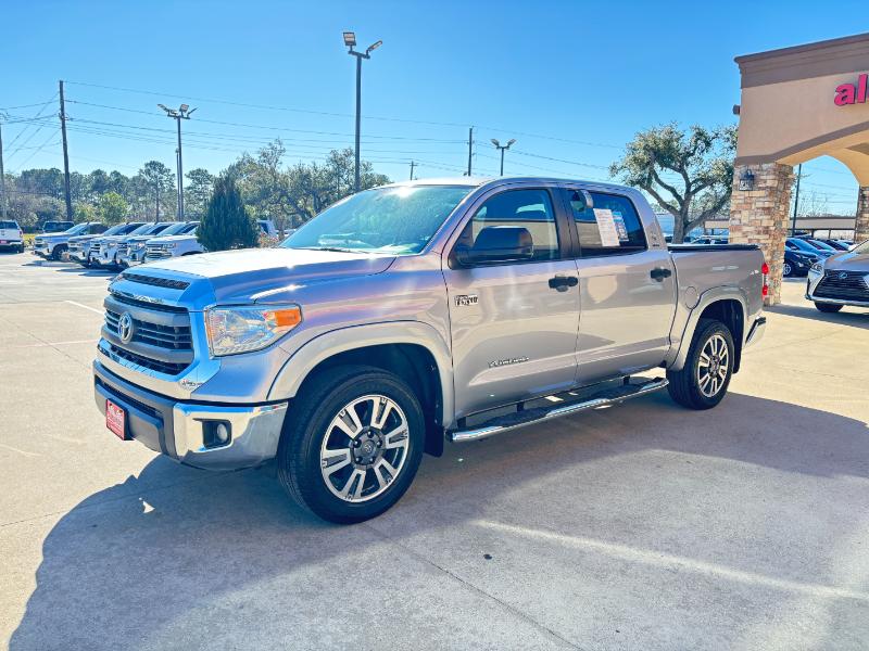 Toyota Tundra SR5 5.7L V8 CrewMax 2WD 2015