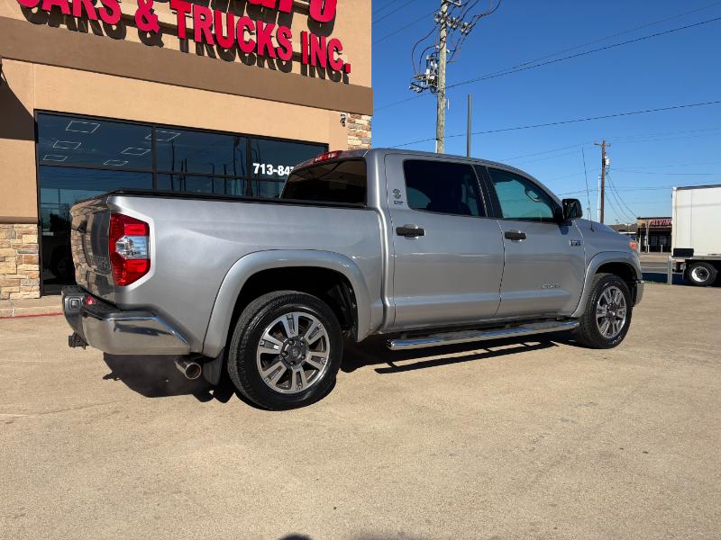 Toyota Tundra SR5 5.7L V8 CrewMax 2WD 2015