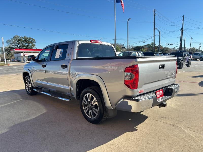 Toyota Tundra SR5 5.7L V8 CrewMax 2WD 2015