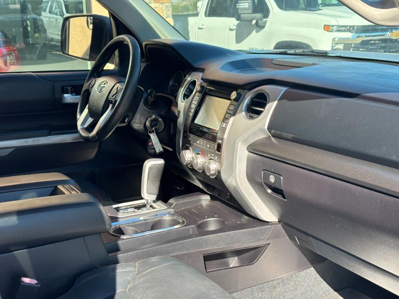 Toyota Tundra SR5 5.7L V8 CrewMax 2WD 2015