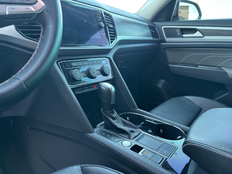 Volkswagen Atlas V6 SE w/Technology 2022