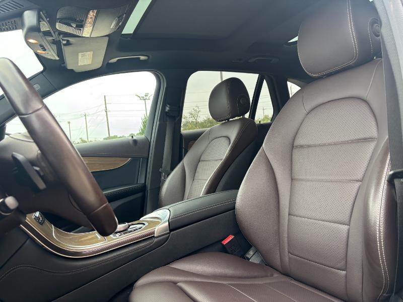 Mercedes-Benz GLC-Class GLC300 2018