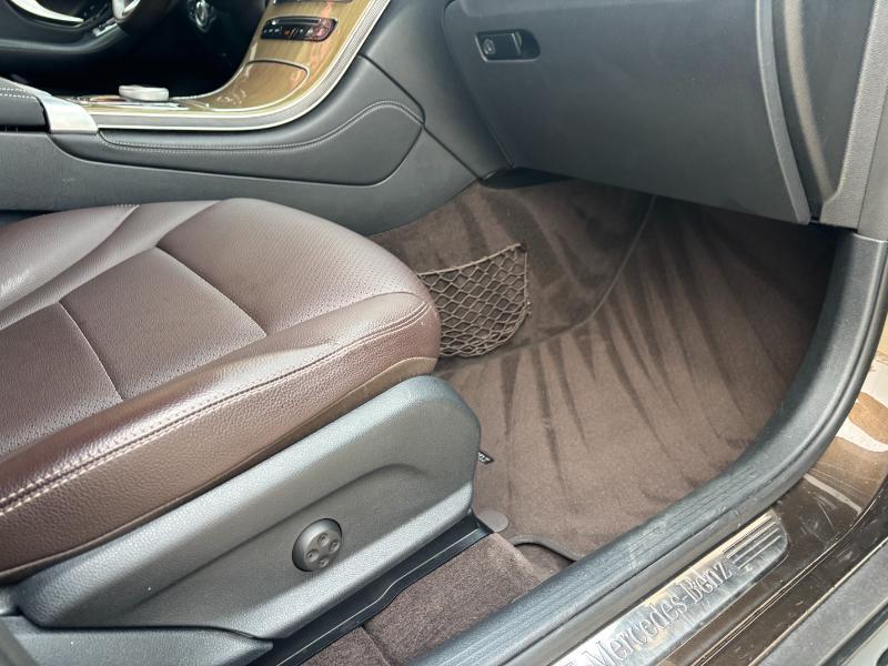 Mercedes-Benz GLC-Class GLC300 2018