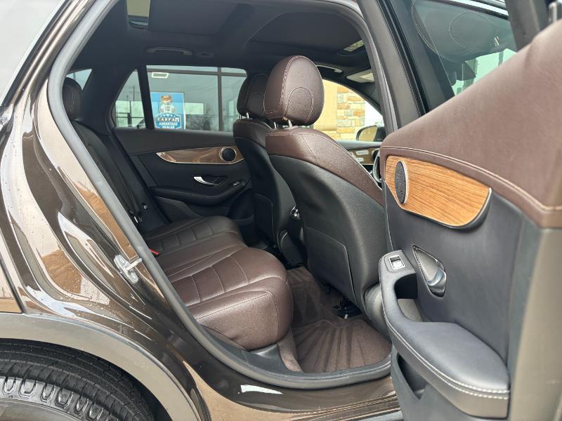 Mercedes-Benz GLC-Class GLC300 2018