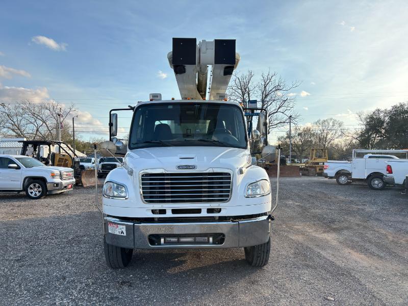 Freightliner M2 Medium Duty  2015