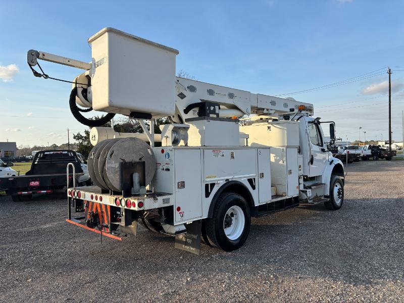 Freightliner M2 Medium Duty  2015