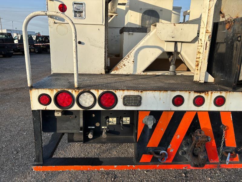 Freightliner M2 Medium Duty  2015