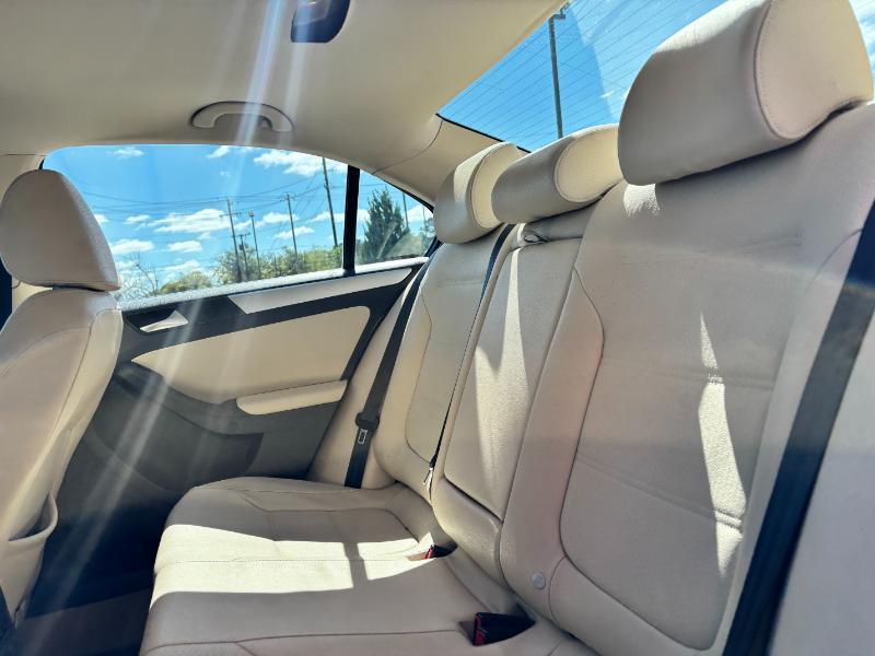 Volkswagen Jetta TDi 2012