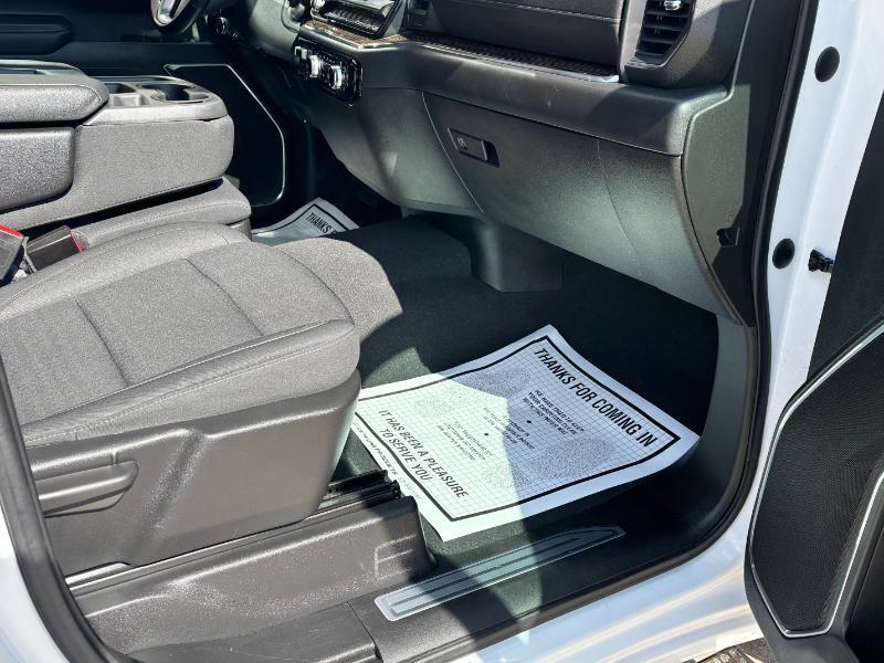 GMC Sierra 1500 SLE Crew Cab 2WD 2023