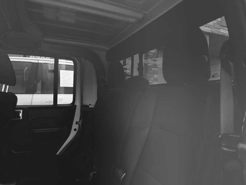 Jeep Gladiator Sport 2023