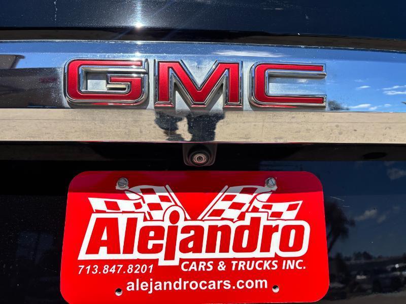 GMC Yukon SLT 2WD 2021