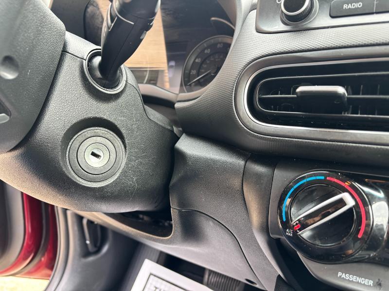 Hyundai Kona SE 2023