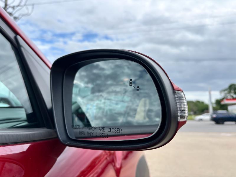 Hyundai Kona SE 2023