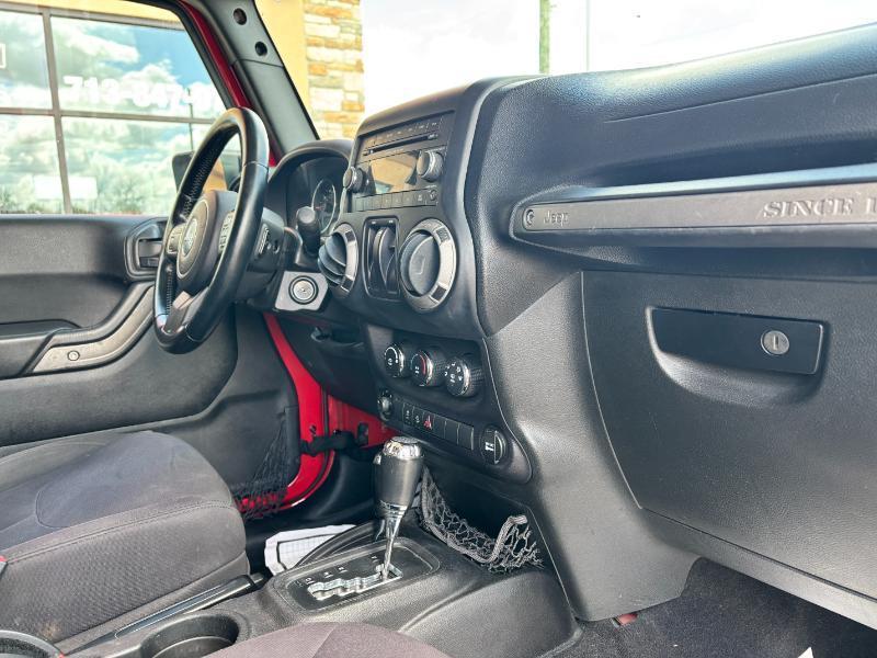 Jeep Wrangler Sport 4WD 2014