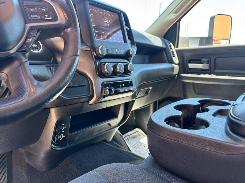 RAM 3500 Tradesman Crew Cab 4WD DRW 2019
