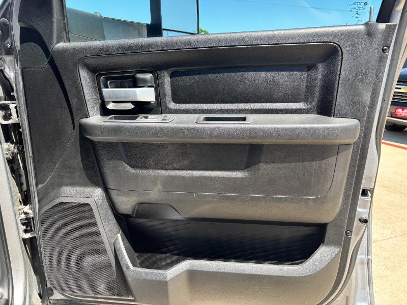 RAM 3500 Tradesman Crew Cab 4WD DRW 2019