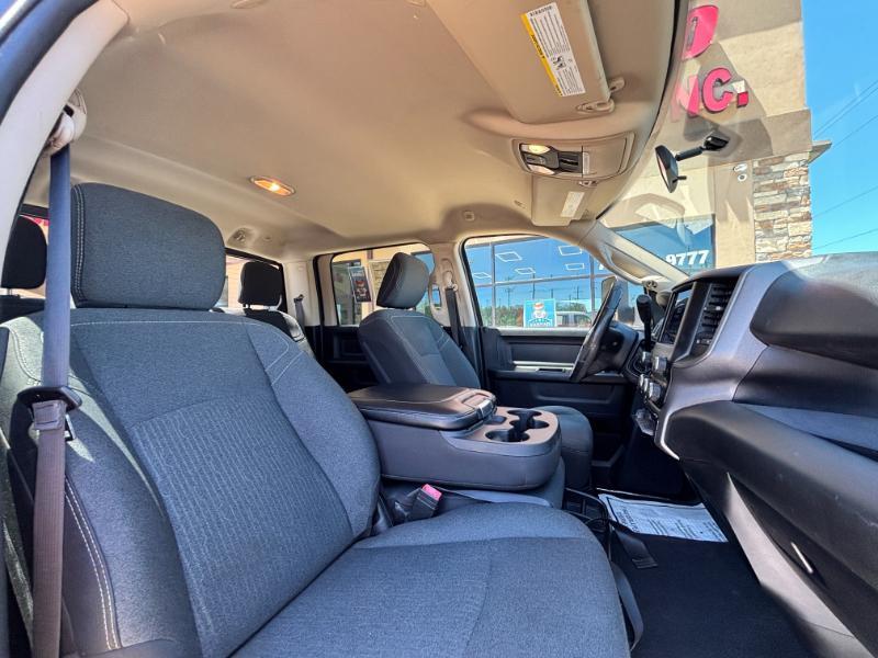 RAM 3500 Tradesman Crew Cab 4WD DRW 2019