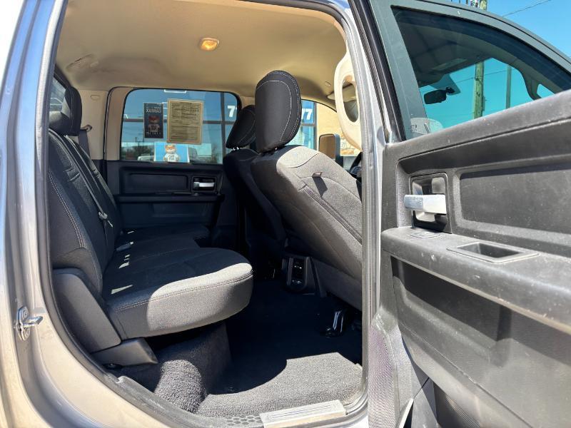 RAM 3500 Tradesman Crew Cab 4WD DRW 2019