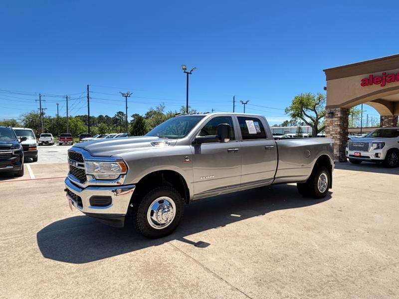 RAM 3500 Tradesman Crew Cab 4WD DRW 2019