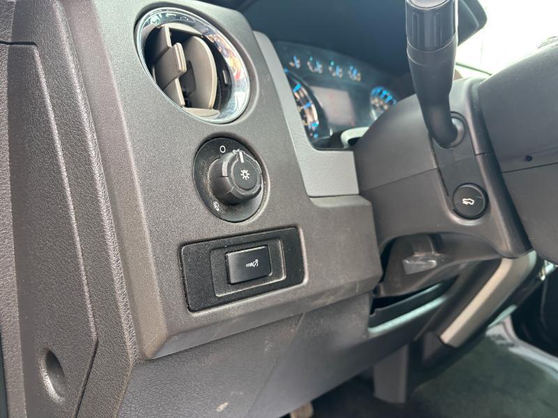 Ford F-150 XLT SuperCrew 5.5-ft. Bed 2WD 2012