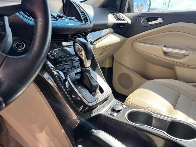 Ford Escape Titanium FWD 2014