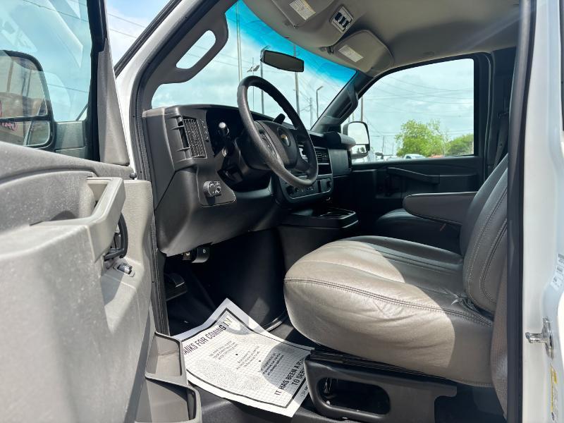Chevrolet Express  2017