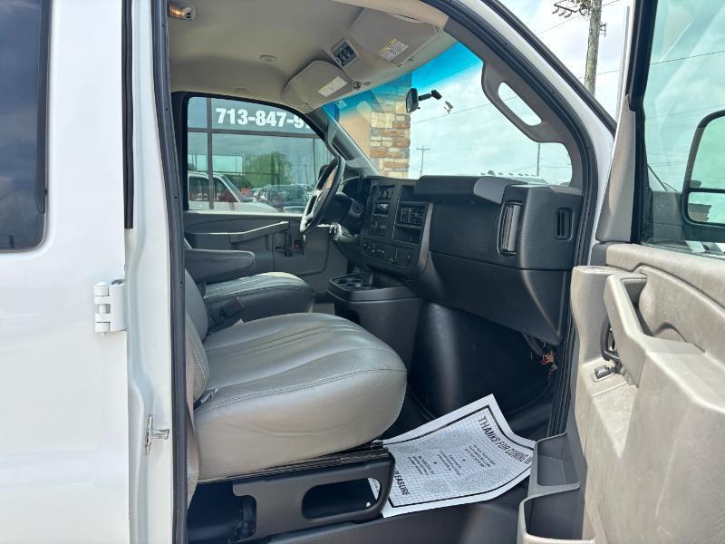 Chevrolet Express  2017