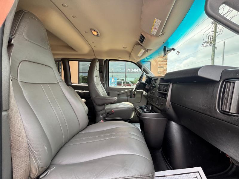 Chevrolet Express  2017