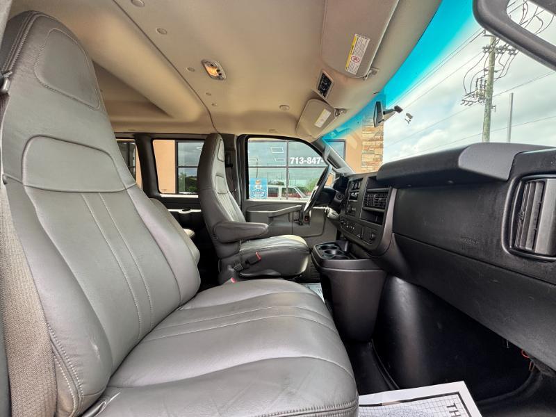 Chevrolet Express  2017