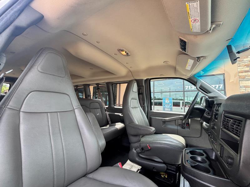Chevrolet Express  2017