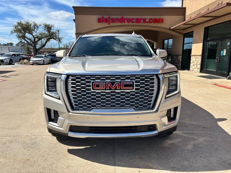 GMC Yukon XL Denali 4WD 2021