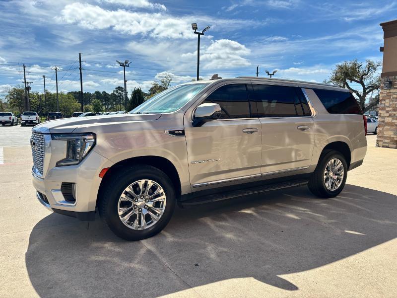 GMC Yukon XL Denali 4WD 2021